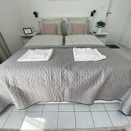 Lillybeth Lakeside 3* Keszthely