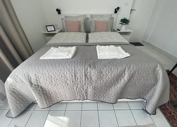 Lillybeth Lakeside 3* קסזטלי